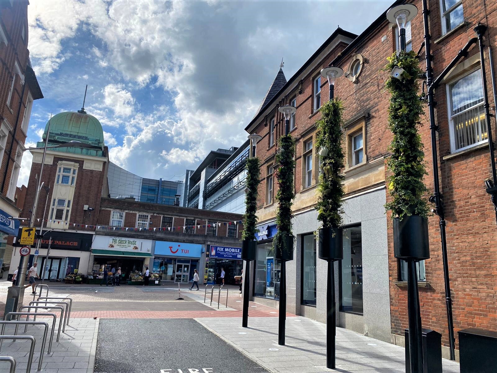 living pillars south end on sea borough council