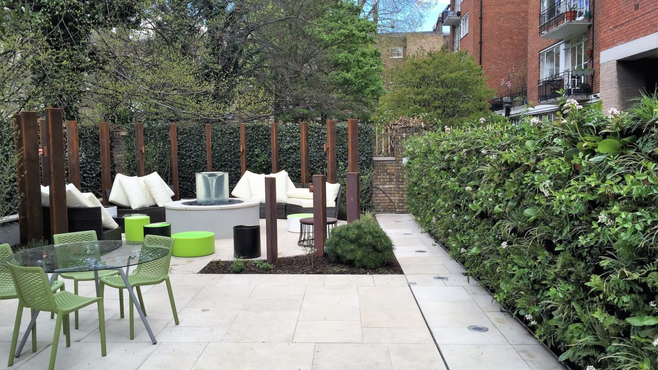 Living Wall Outdoor Seating Bedford Hotel