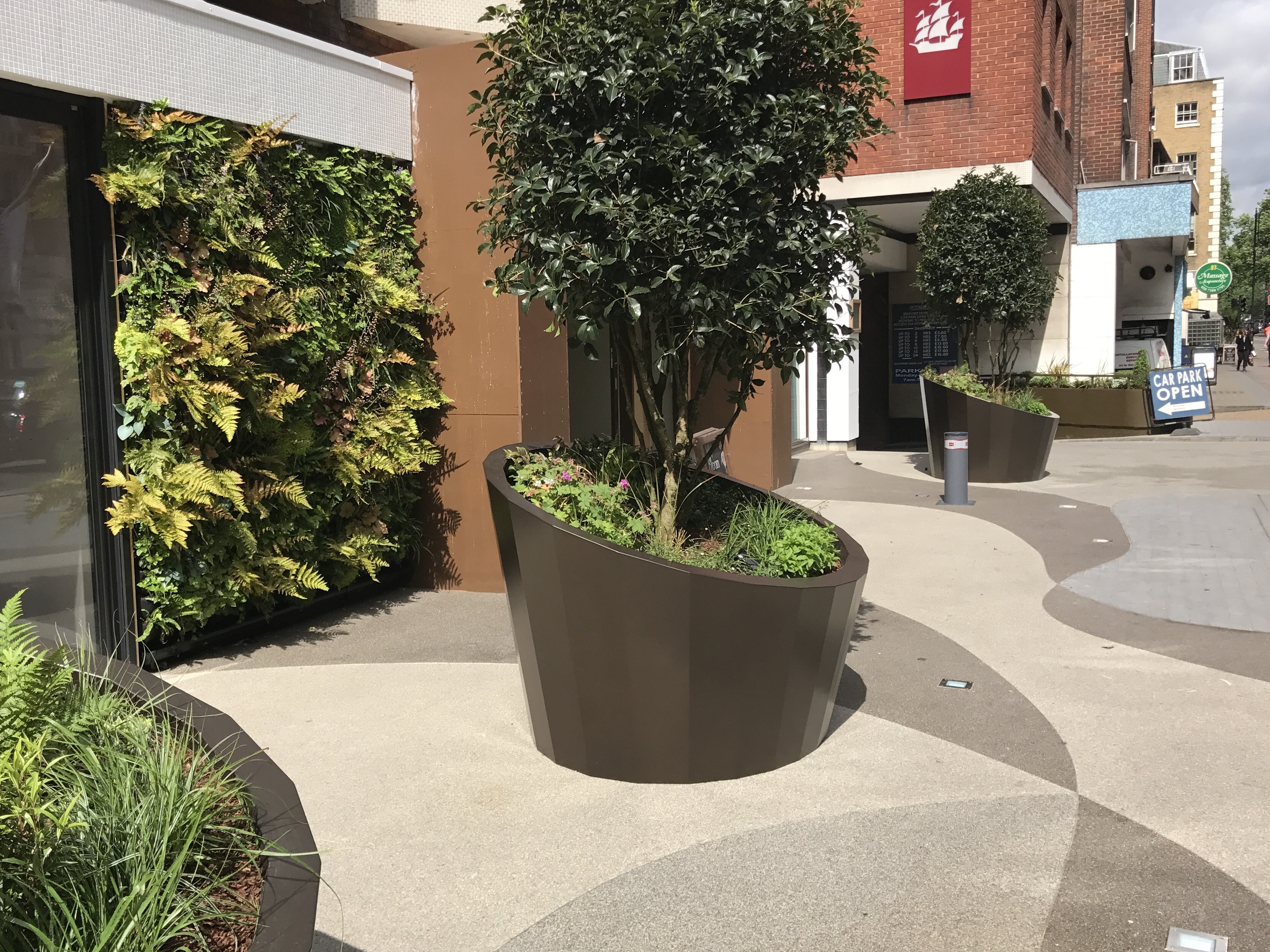 Living Wall Bedford Hotel Central London