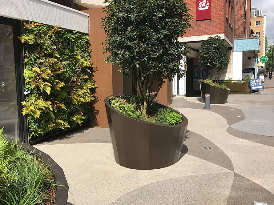 living wall bedford hotel central london