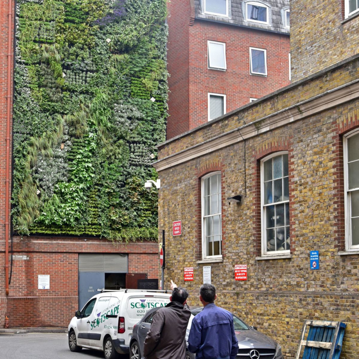 Living Wall, Royal Lancaster Hotel, Paddington, London.