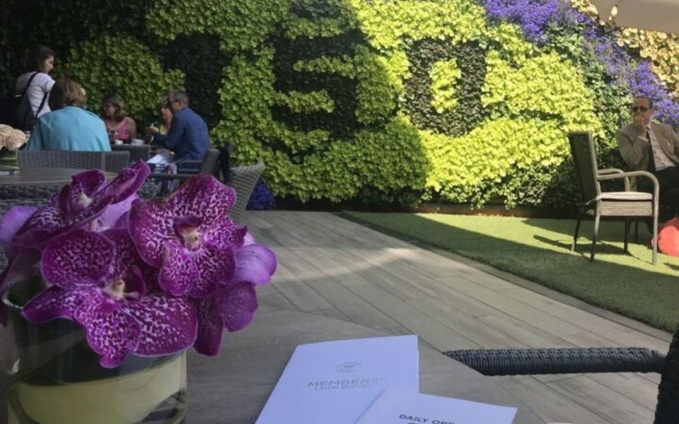 living walls 50 seating garden