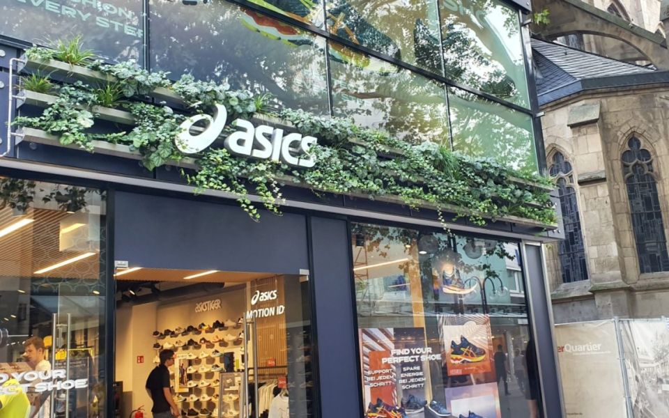 smart green cladding asics storefront 2017